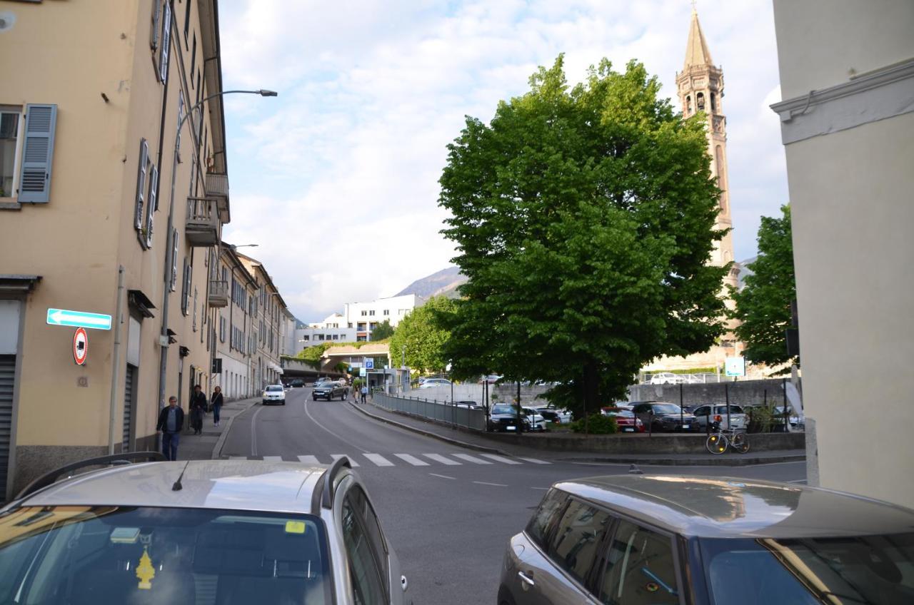 Casa Imbarcadero Apartment Lecco Bagian luar foto