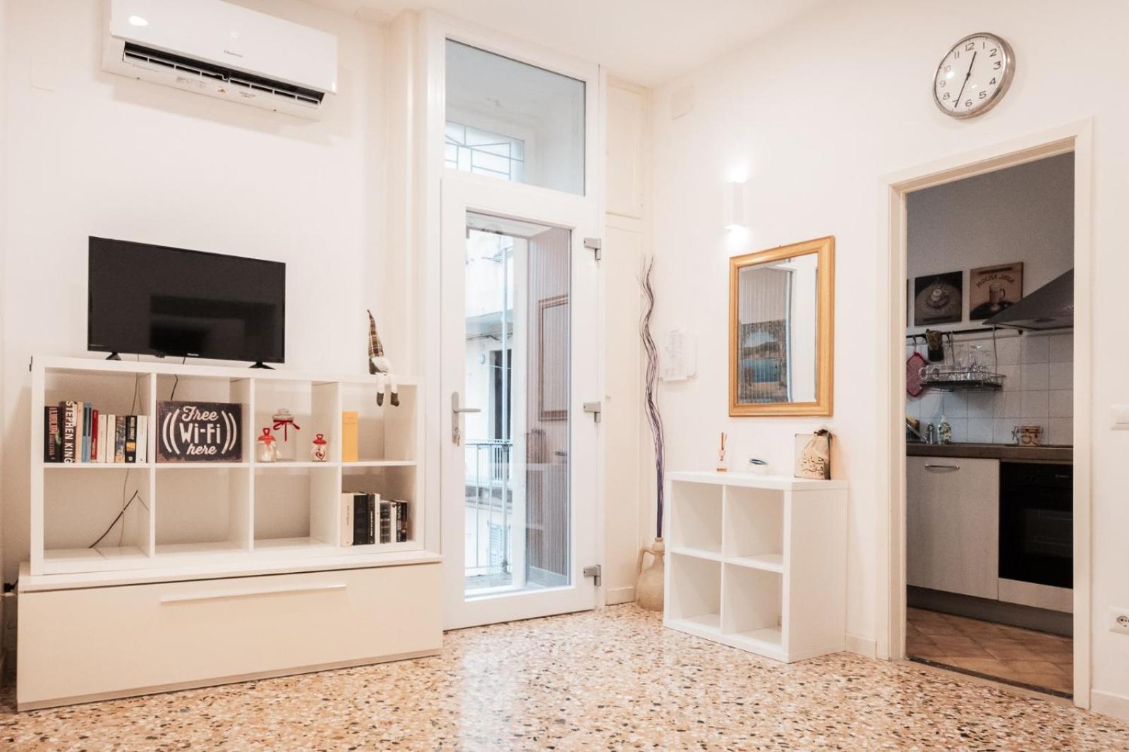 Casa Imbarcadero Apartment Lecco Bagian luar foto