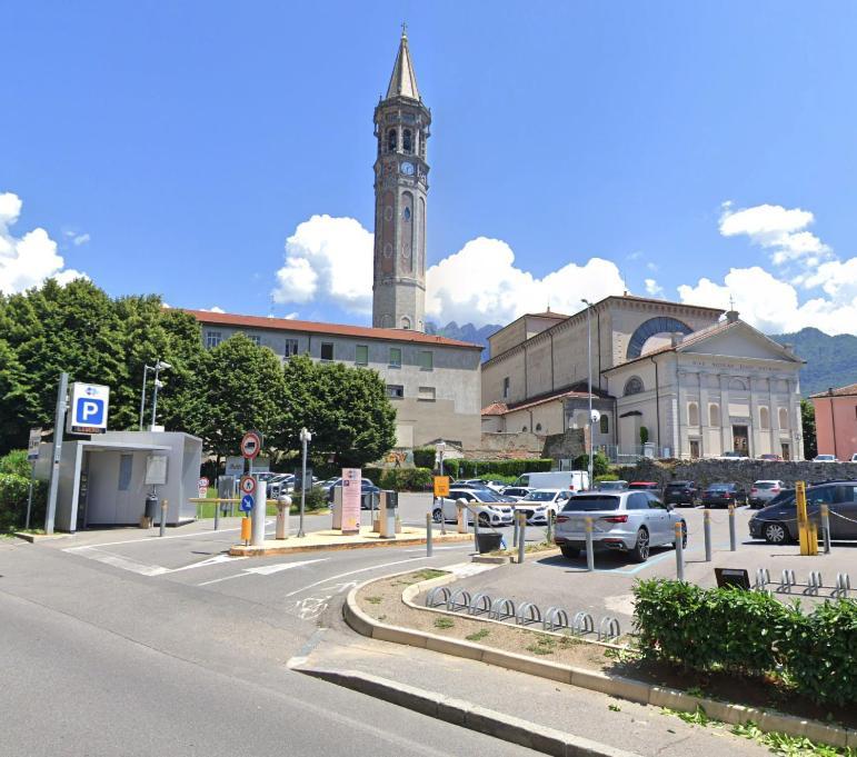 Casa Imbarcadero Apartment Lecco Bagian luar foto