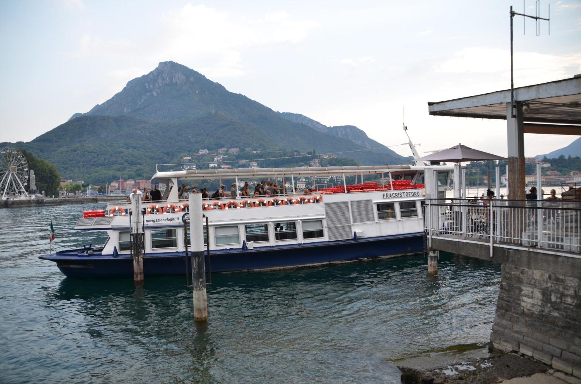 Casa Imbarcadero Apartment Lecco Bagian luar foto